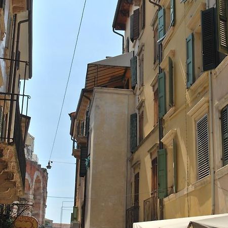Residenza Tre Marchetti Apartment Верона Стая снимка